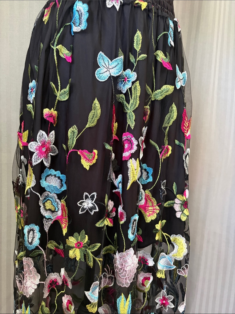 Black Floral Embroidered Maxi Skirt w/Black Mini Skirt Lining - Picture 4 of 6
